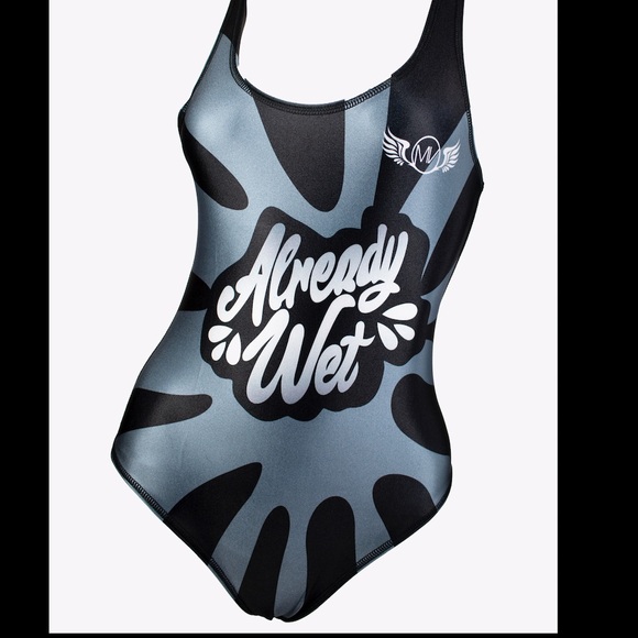 Women swimsuits - Picture 3 of 5